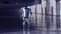 نخستین-ربات-تمام-الکتریکی-جهان-رونمایی-شد-با-توانایی-حفظ-سرعت-ثابت