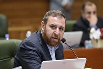 اقراریان: شهردار تهران درباره ممانعت از حضور عضو شورای شهر در منطقه ۱۷ پاسخ دهد