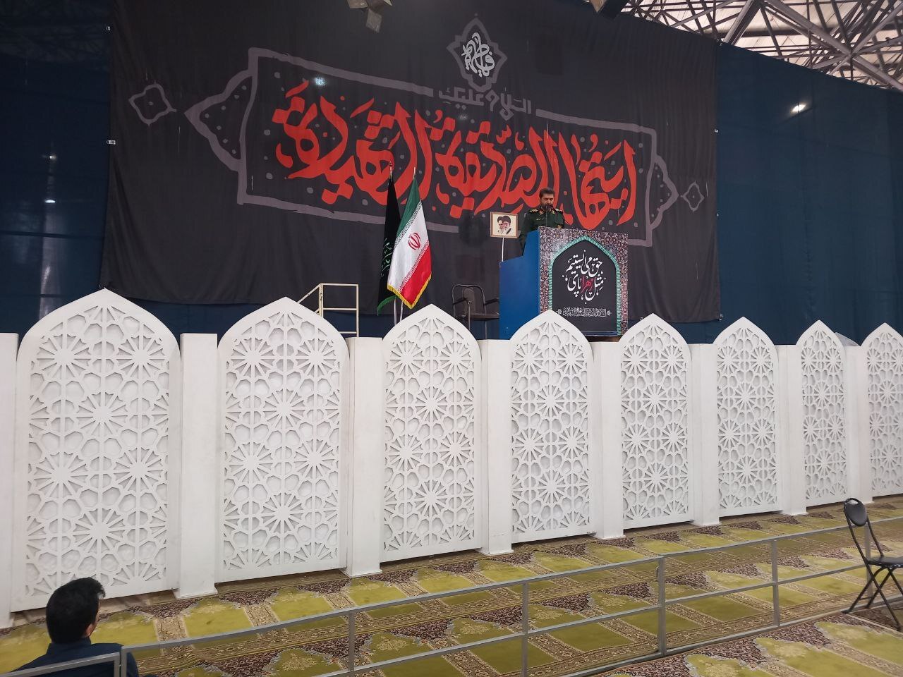 برنامه میقات صالحین با حضور ۷۵۰۰ بسیجی برگزار شد. برنامه میقات صالحین با حضور ۷۵۰۰ بسیجی برگزار شد.