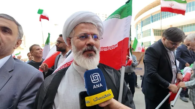 بازگشایی دانشگاه‌ها؛ راهبردی‌ترین برنامه نظام/ دانشگاه‌ها همگام با مردم در میدان حضور دارند